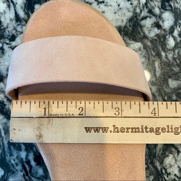 Size 10, Qupid ankle strap heels, blush color - Picture 7 of 7